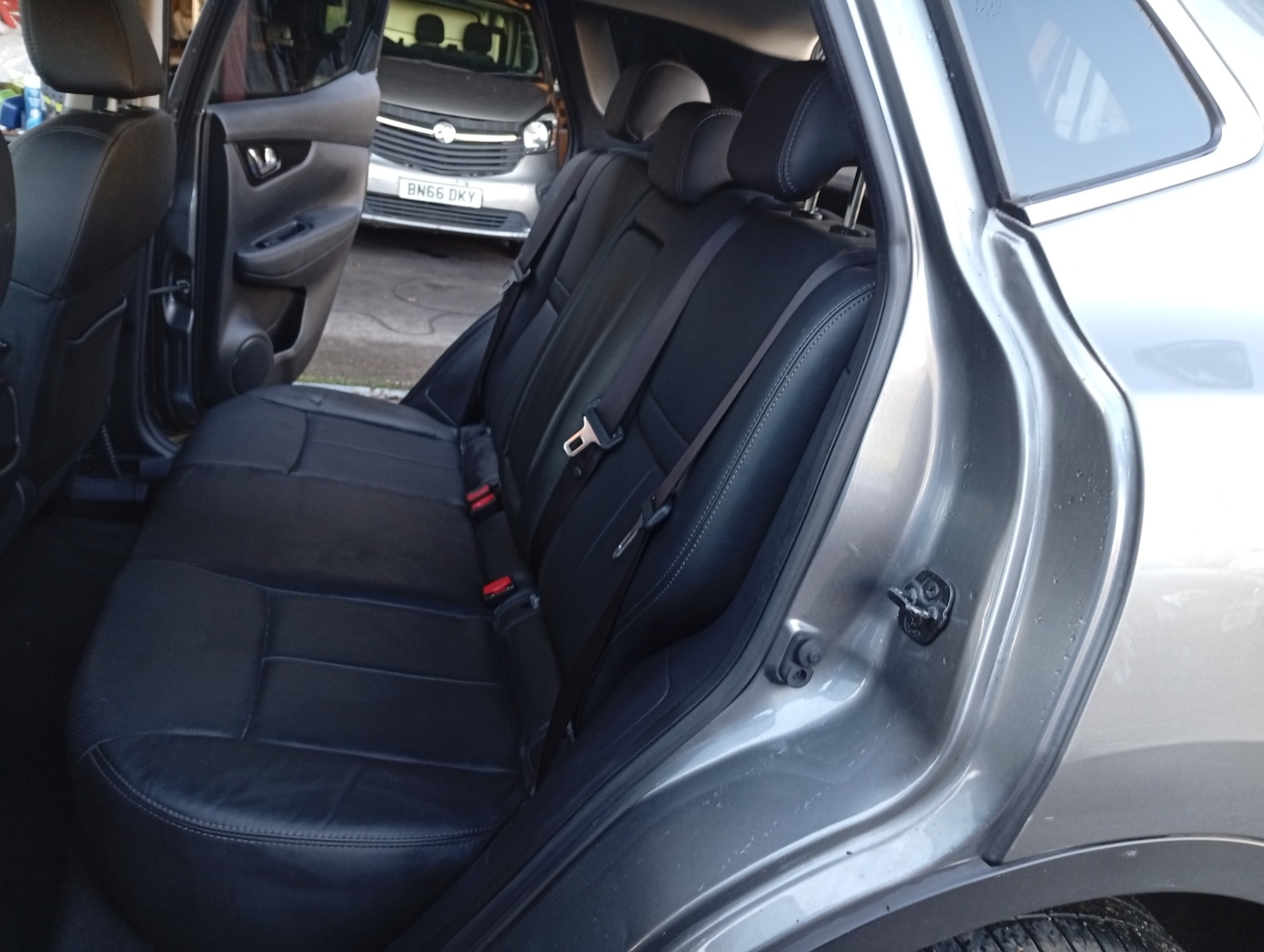 Used Nissan Qashqai 2015 for sale - 76793025: Photo 11