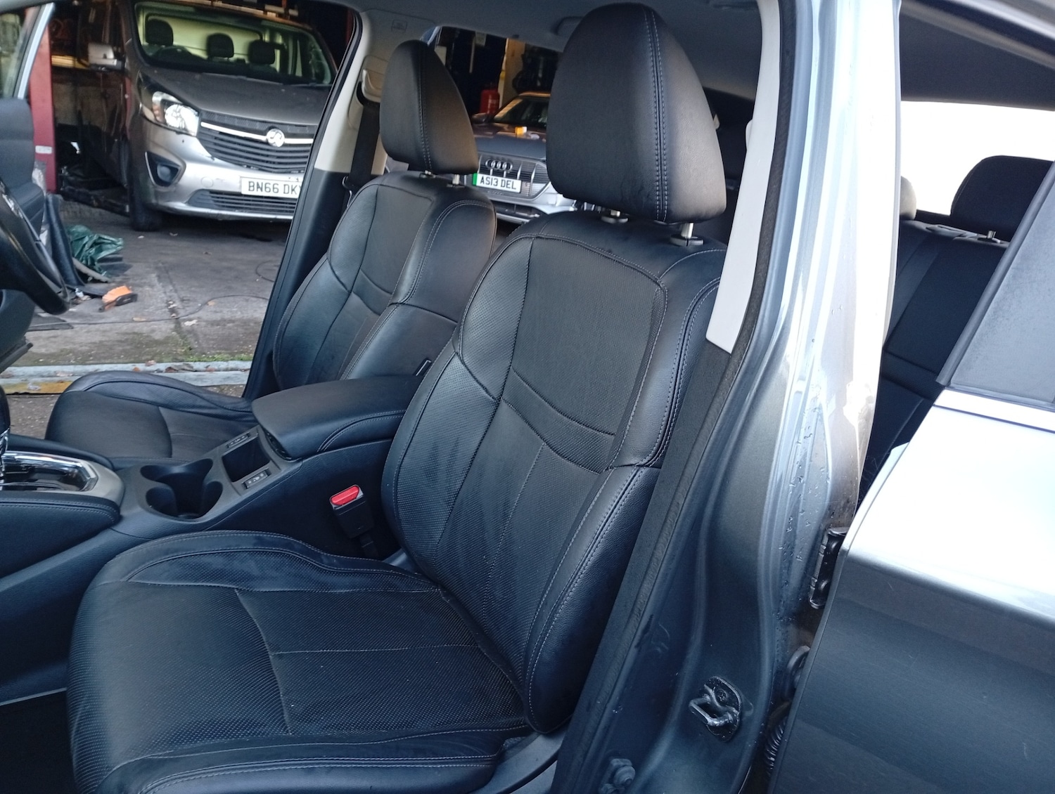 Used Nissan Qashqai 2015 for sale - 76793025: Photo 12