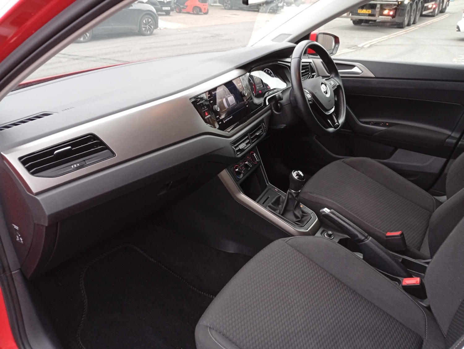 Used Volkswagen Polo 2021 for sale - 77033160: Photo 15