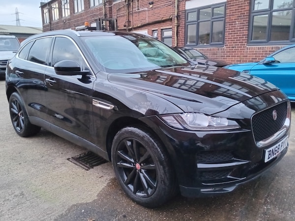 Used Jaguar F-Pace 2018 for sale - 75391040: Photo 3