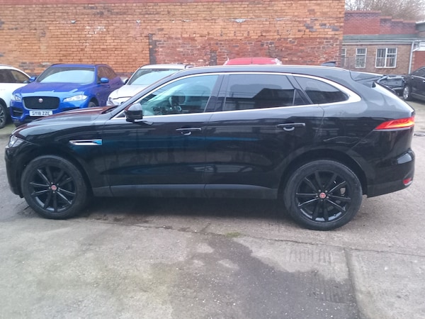Used Jaguar F-Pace 2018 for sale - 75391040: Photo 8