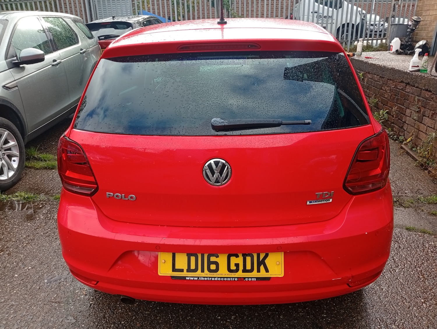 Used Volkswagen Polo 2016 for sale - 76319754: Photo 3