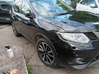 Used Nissan X-Trail 2015 for sale - 78546125: Photo