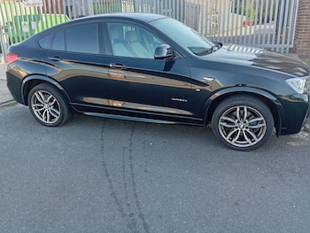 Used BMW X4 2017 for sale - 79211085: Photo