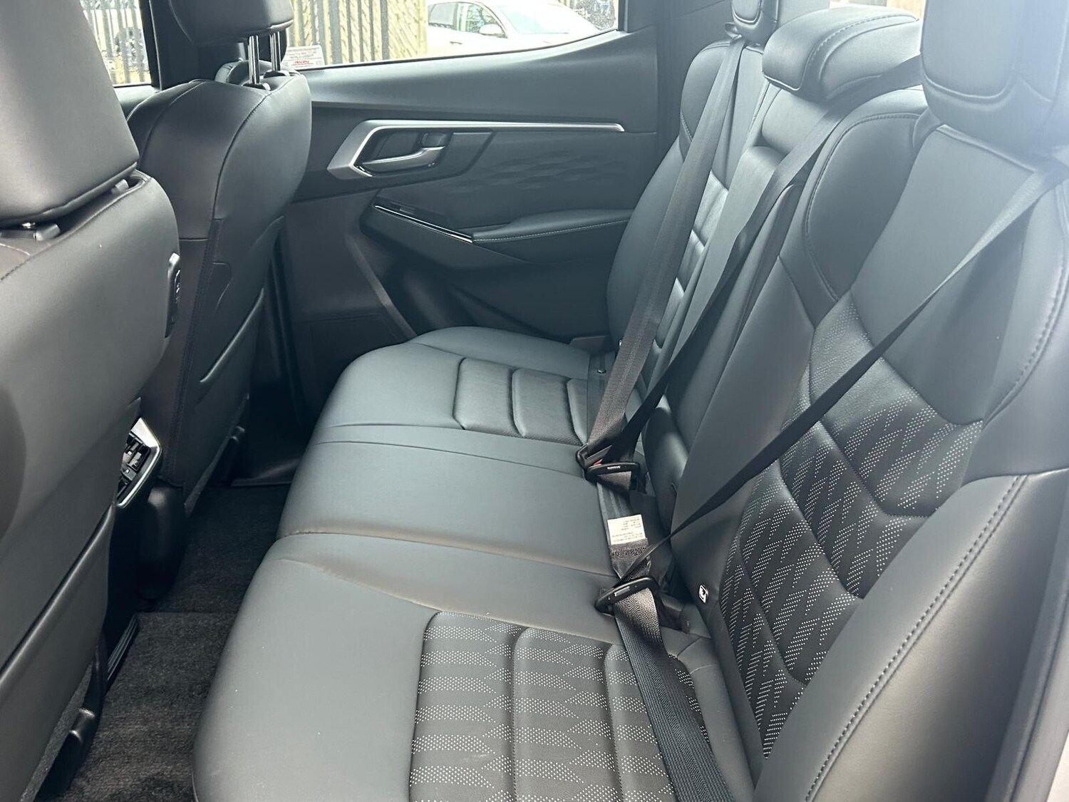 Used Isuzu D-Max 2025 for sale - 76874144: Photo 14