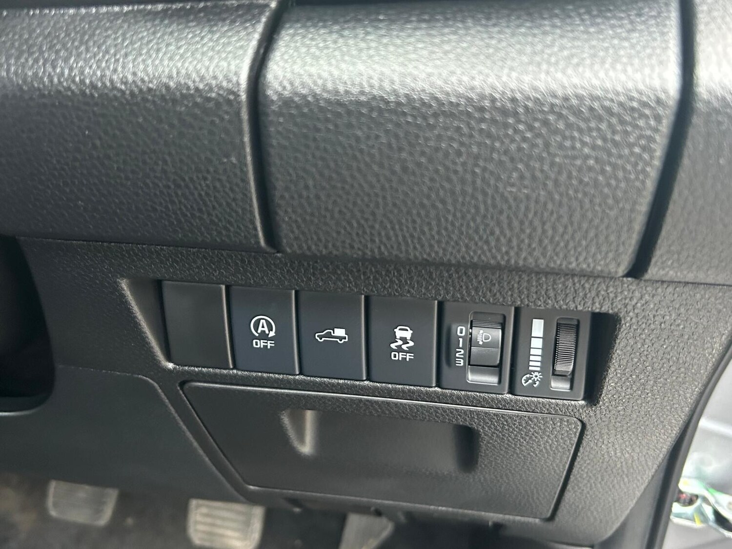 Used Isuzu D-Max 2025 for sale - 76874144: Photo 27