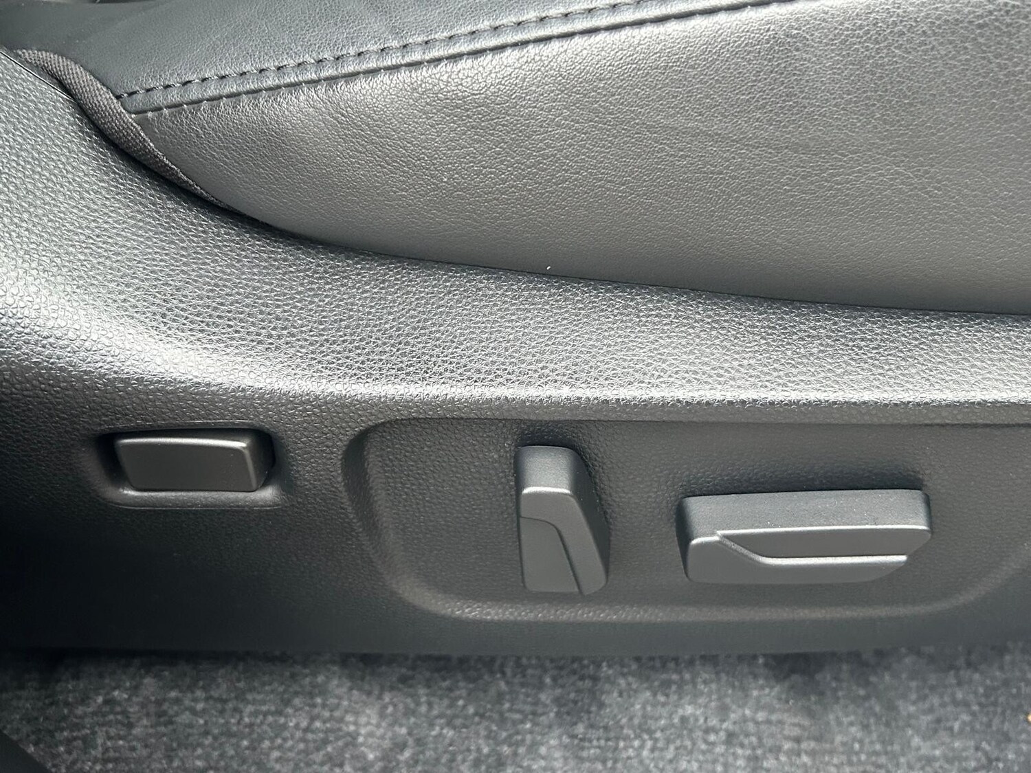 Used Isuzu D-Max 2025 for sale - 76874144: Photo 28