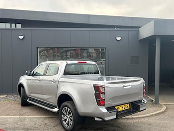 Used Isuzu D-Max 2025 for sale - 76874144: Photo