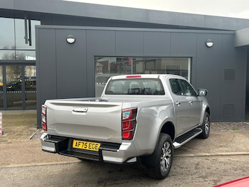 Used Isuzu D-Max 2025 for sale - 76874144: Photo