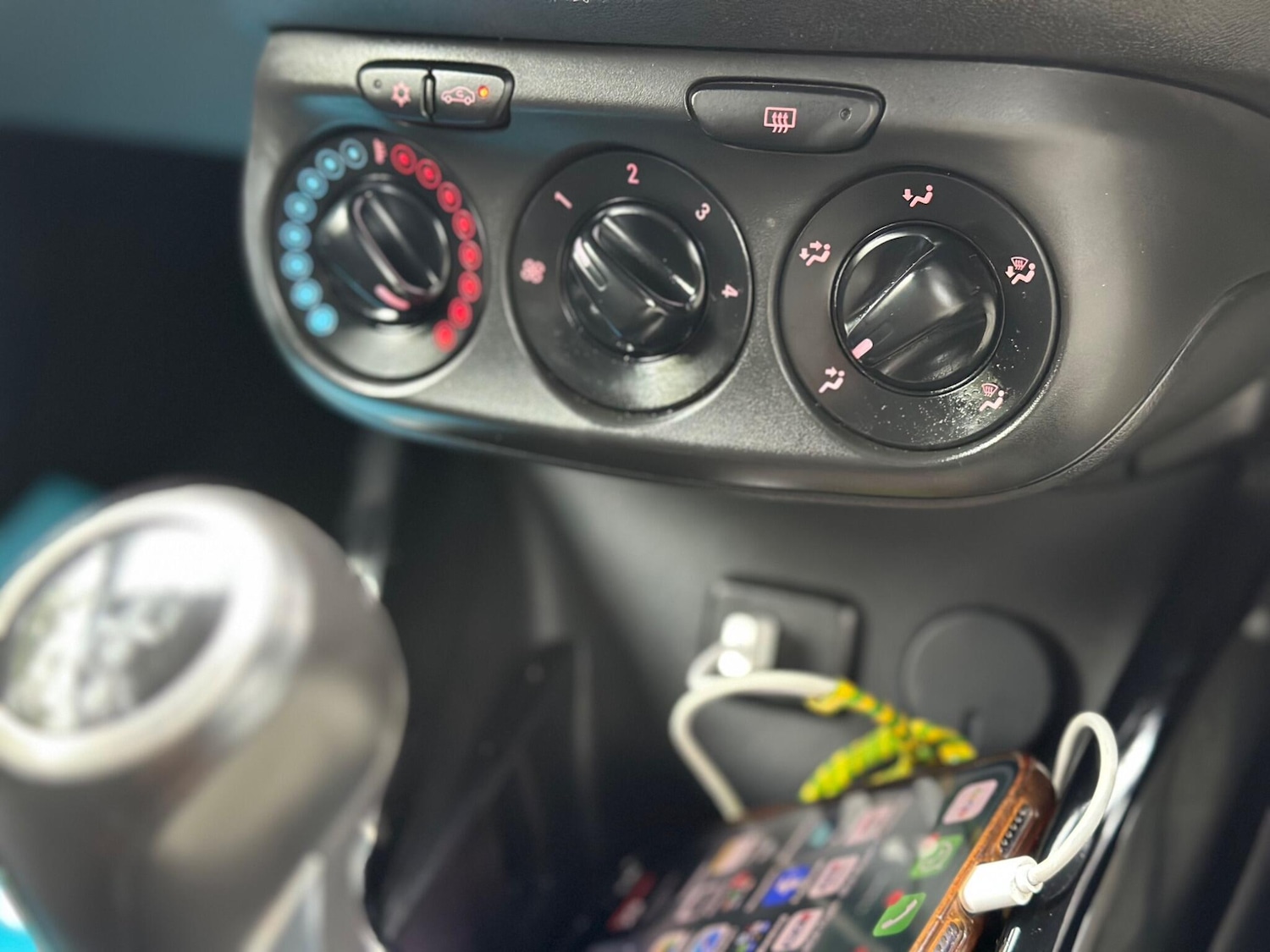 Used Vauxhall ADAM 2016 for sale - 76409278: Photo 36