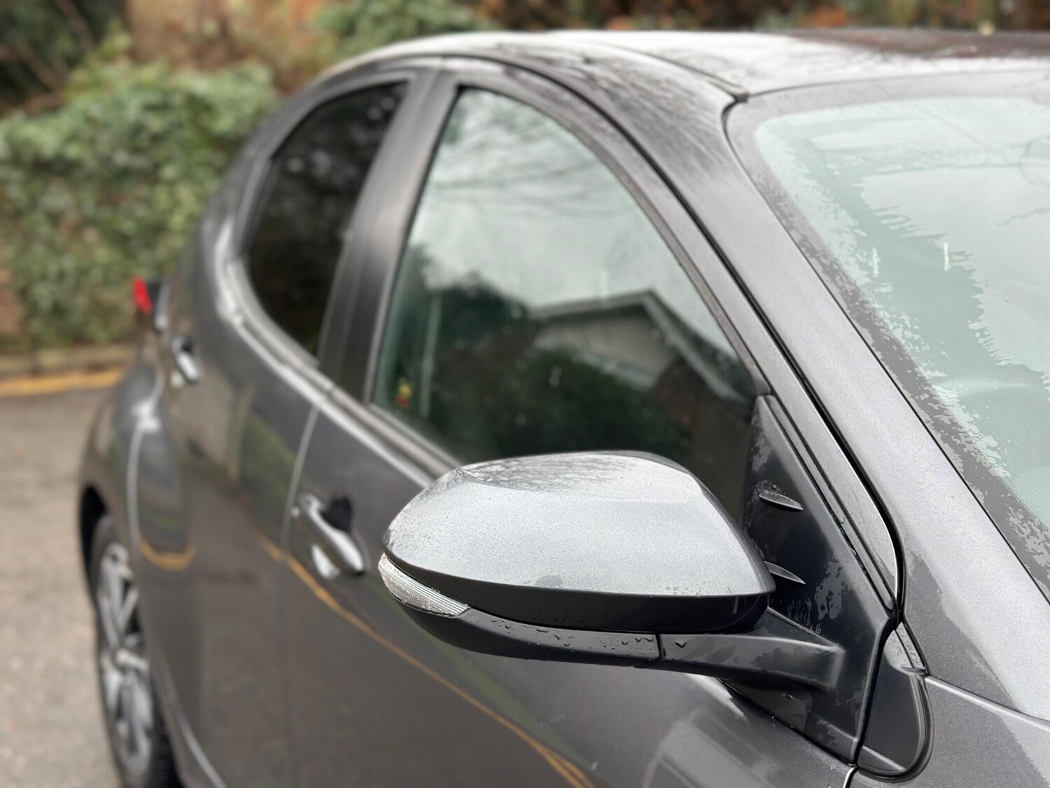 Used Toyota Yaris for sale - 77496449: Photo 32