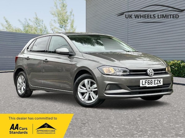 Used Volkswagen Polo 2018 for sale - 76295257: Photo 1