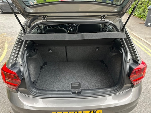 Used Volkswagen Polo 2018 for sale - 76295257: Photo 20