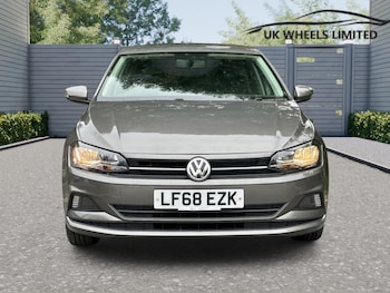 Used Volkswagen Polo 2018 for sale - 76295257: Photo 3