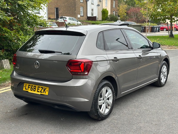 Used Volkswagen Polo 2018 for sale - 76295257: Photo 9