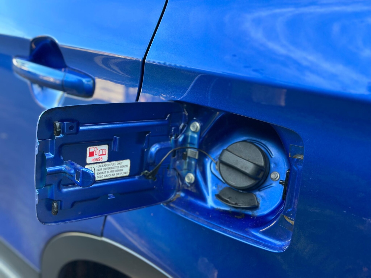 Used Suzuki SX4 S-Cross 2015 for sale - 76993351: Photo 15