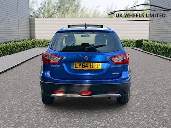 Used Suzuki SX4 S-Cross 2015 for sale - 76993351: Photo