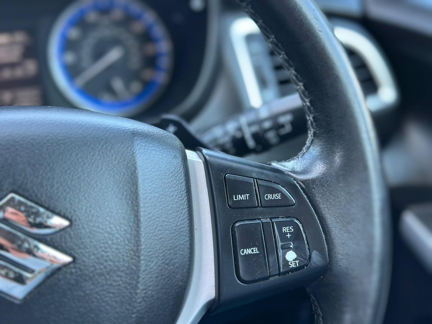 Used Suzuki SX4 S-Cross 2015 for sale - 76993351: Photo 59