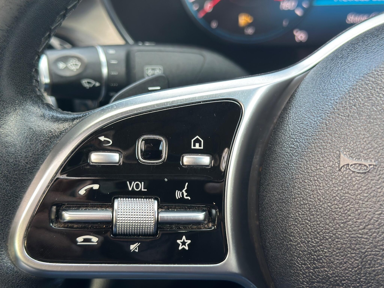 Used Mercedes-Benz C Class 2020 for sale - 76850514: Photo 60