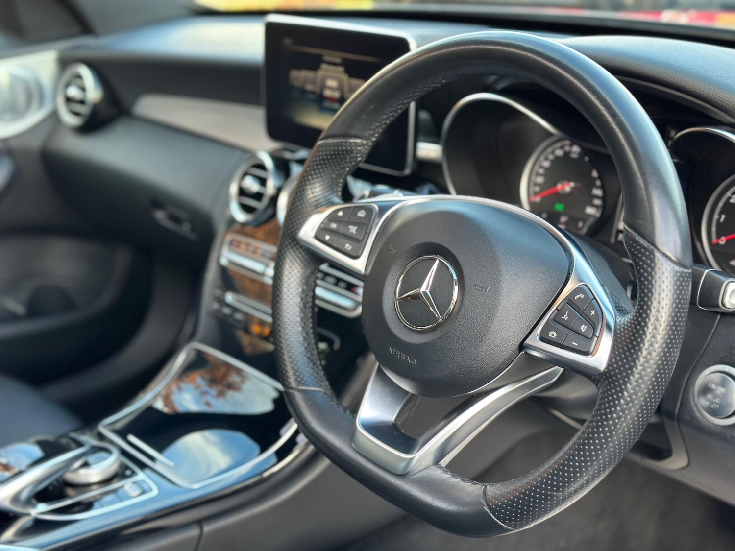 Used Mercedes-Benz C Class 2017 for sale - 77387727: Photo 14