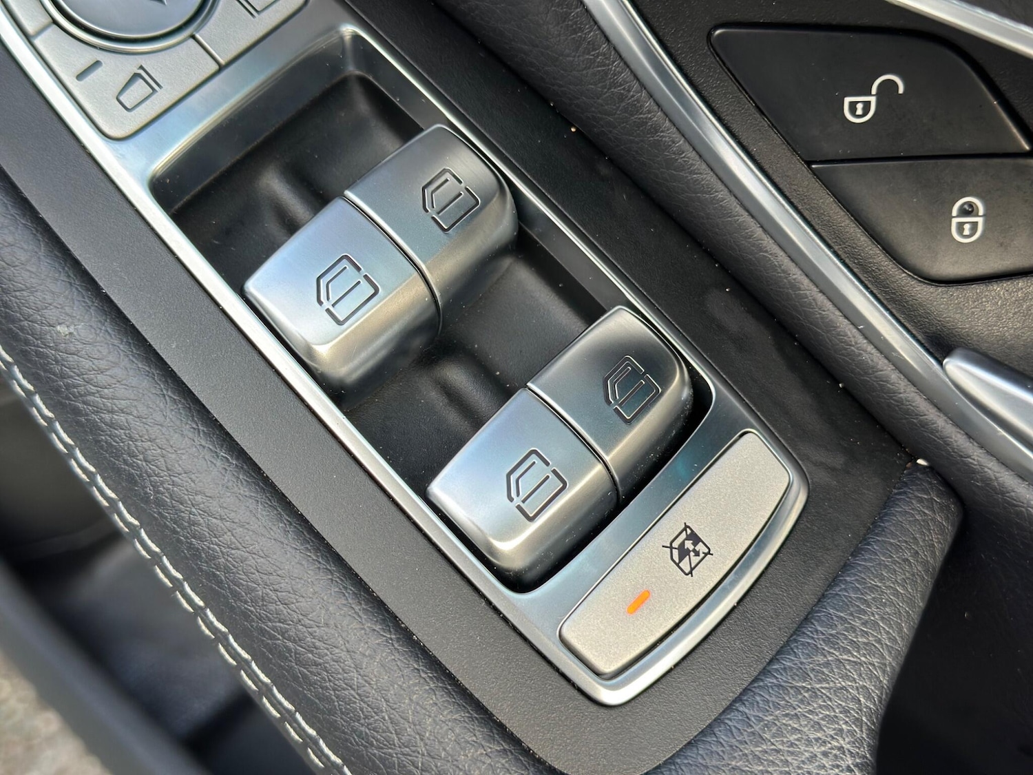 Used Mercedes-Benz C Class 2017 for sale - 77387727: Photo 15