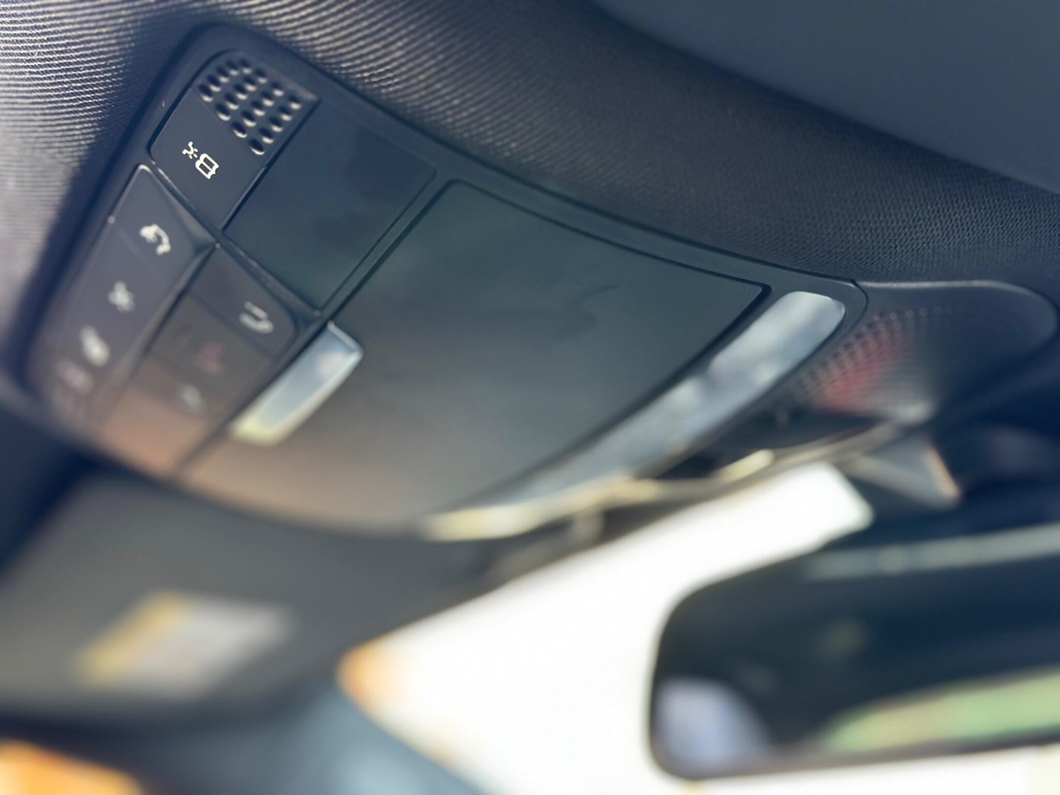 Used Mercedes-Benz C Class 2017 for sale - 77387727: Photo 50