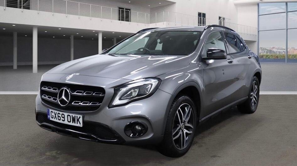 Used Mercedes-Benz GLA 2019 for sale - 76666944: Photo 3