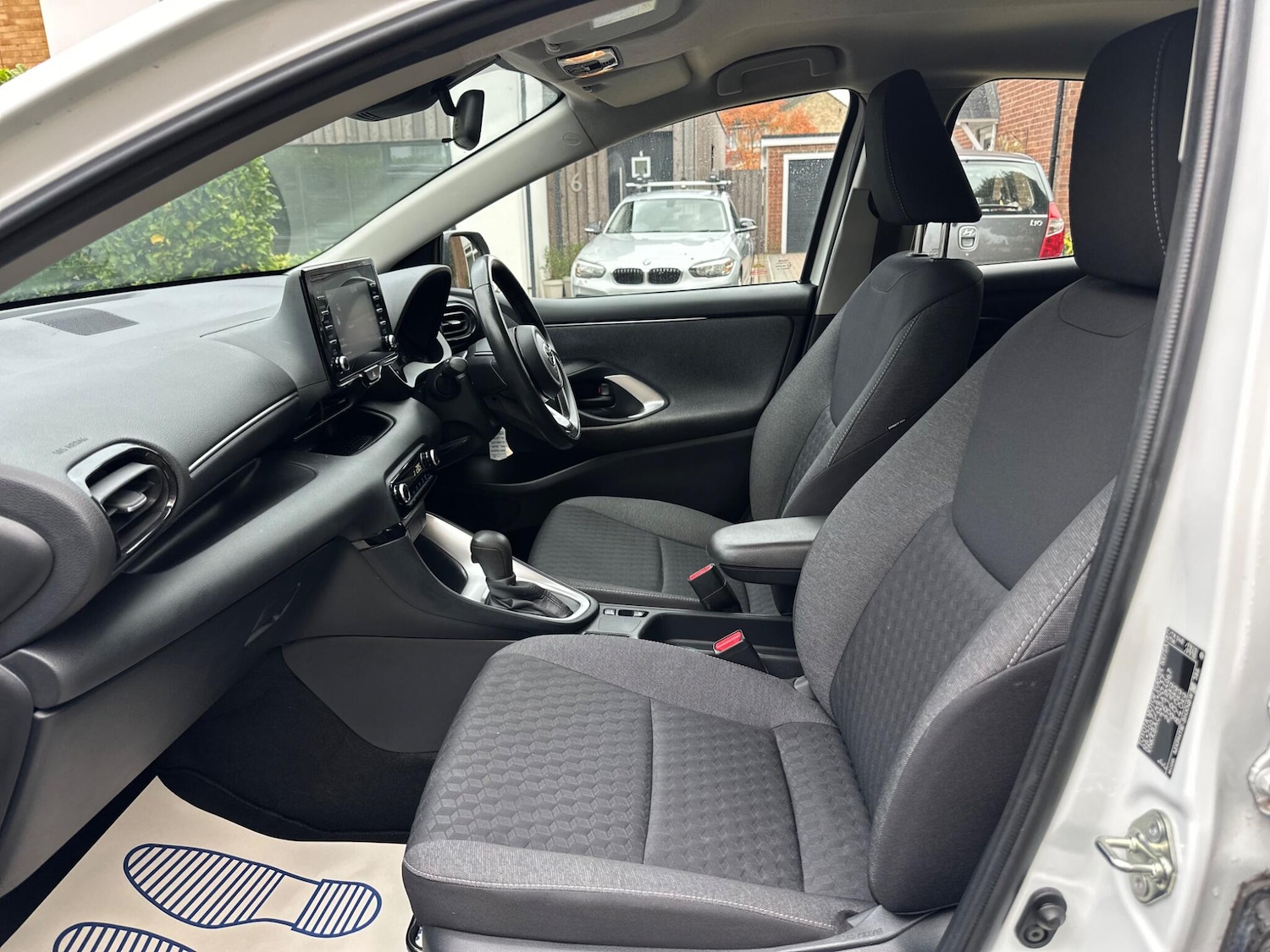 Used Toyota Yaris 2021 for sale - 76457770: Photo 24