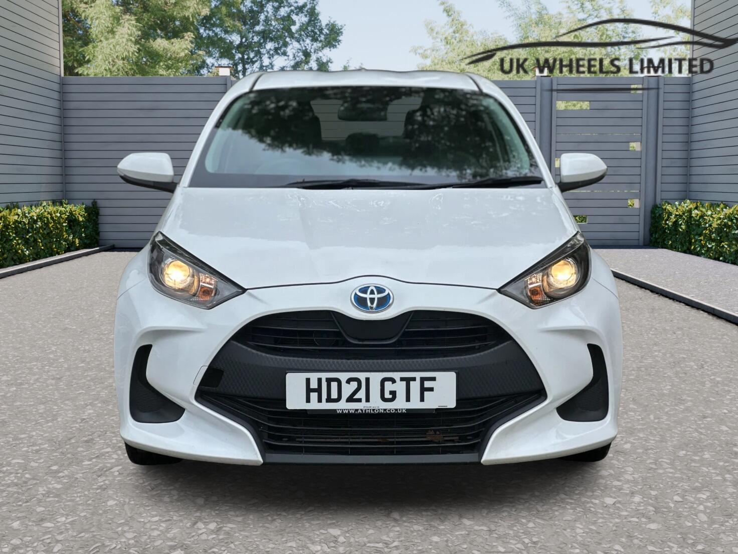 Used Toyota Yaris 2021 for sale - 76457770: Photo 3