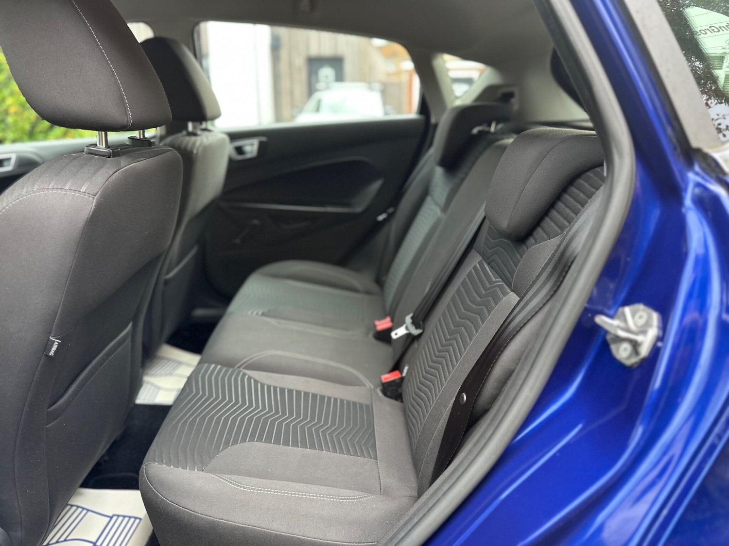 Used Ford Fiesta 2015 for sale - 76498831: Photo 25