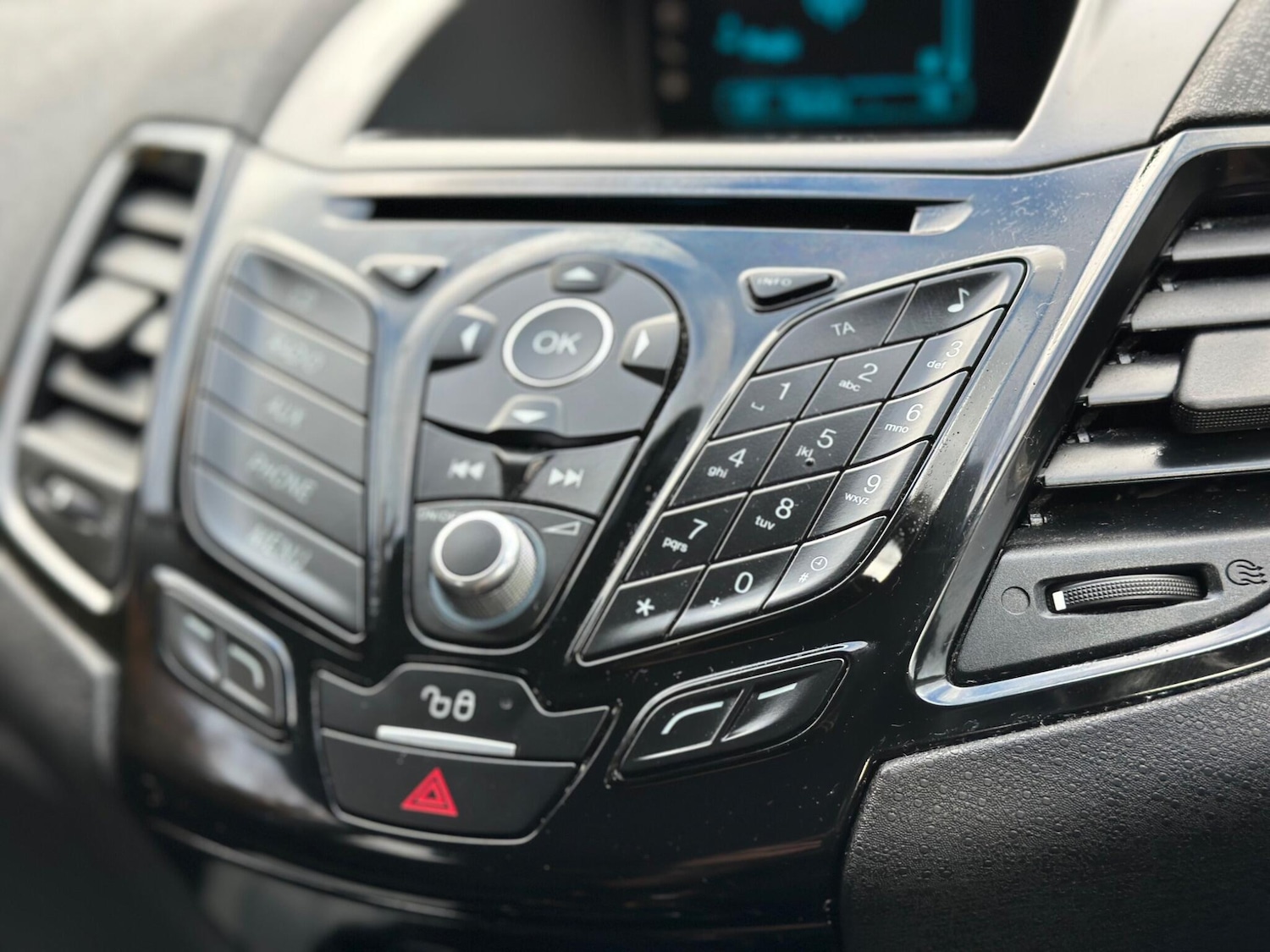 Used Ford Fiesta 2015 for sale - 76498831: Photo 35