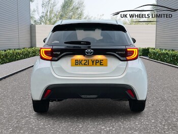 Used Toyota Yaris 2021 for sale - 77278973: Photo