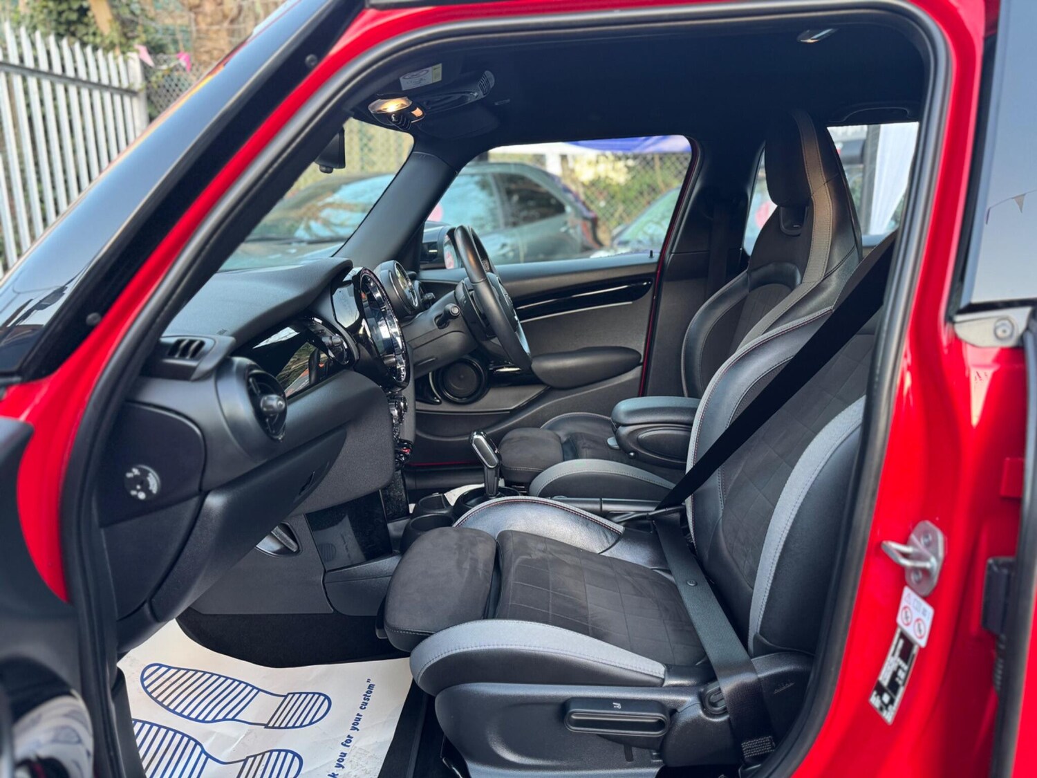 Used MINI Hatch 2021 for sale - 77632976: Photo 11