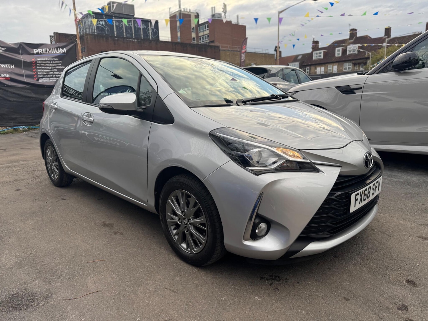 Used Toyota Yaris 2018 for sale - 76953018: Photo 9