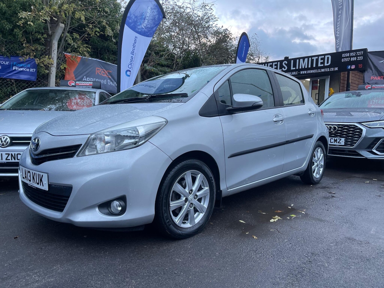 Used Toyota Yaris 2013 for sale - 77537963: Photo 50