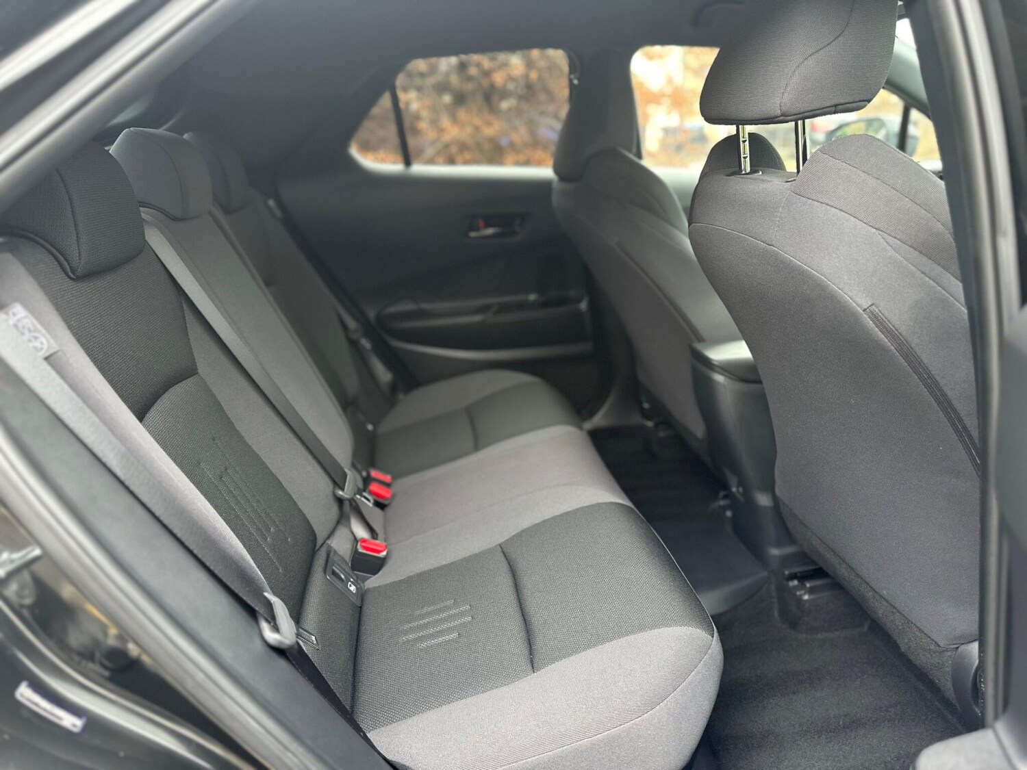 Used Toyota C-HR 2024 for sale - 77330647: Photo 12