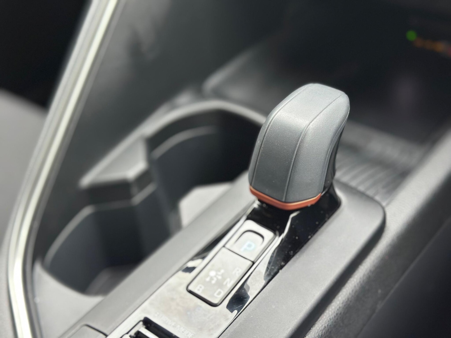 Used Toyota C-HR 2024 for sale - 77330647: Photo 19