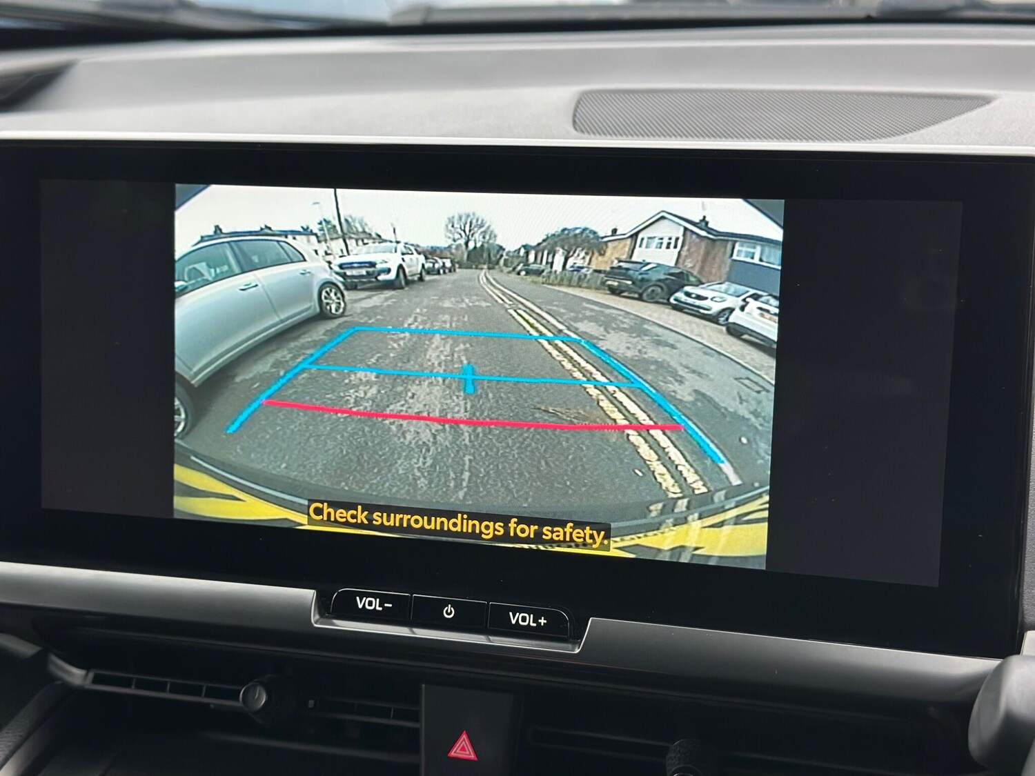 Used Toyota C-HR 2024 for sale - 77330647: Photo 21