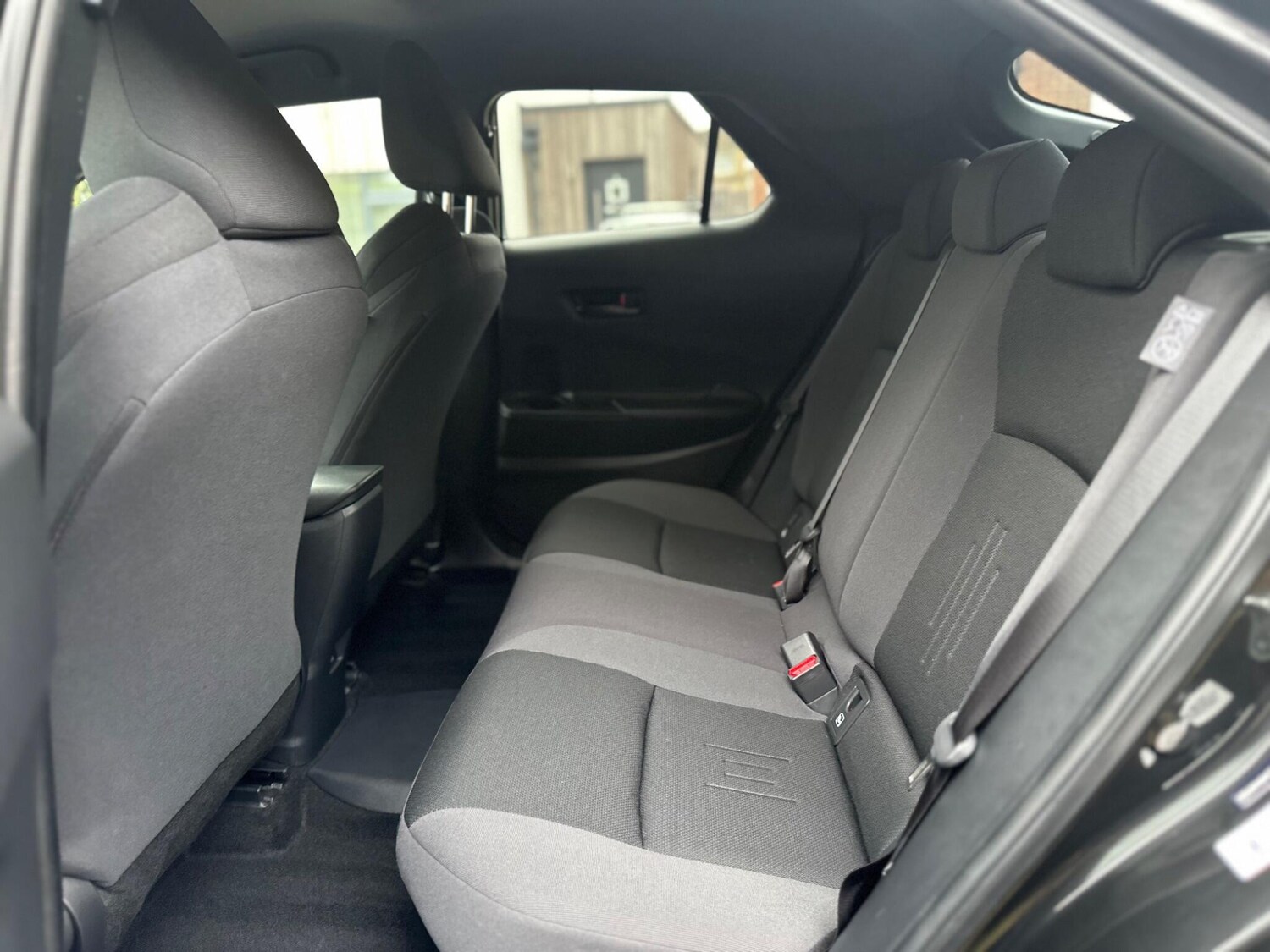 Used Toyota C-HR 2024 for sale - 77330647: Photo 34