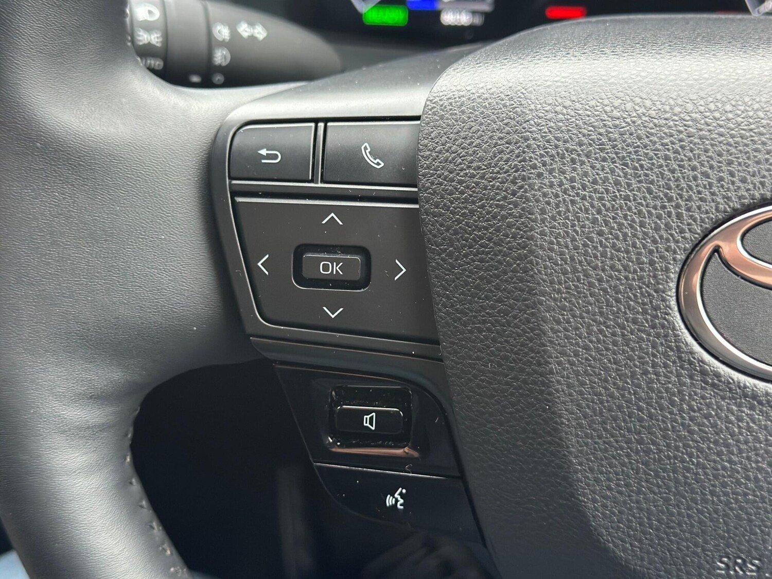 Used Toyota C-HR 2024 for sale - 77330647: Photo 44