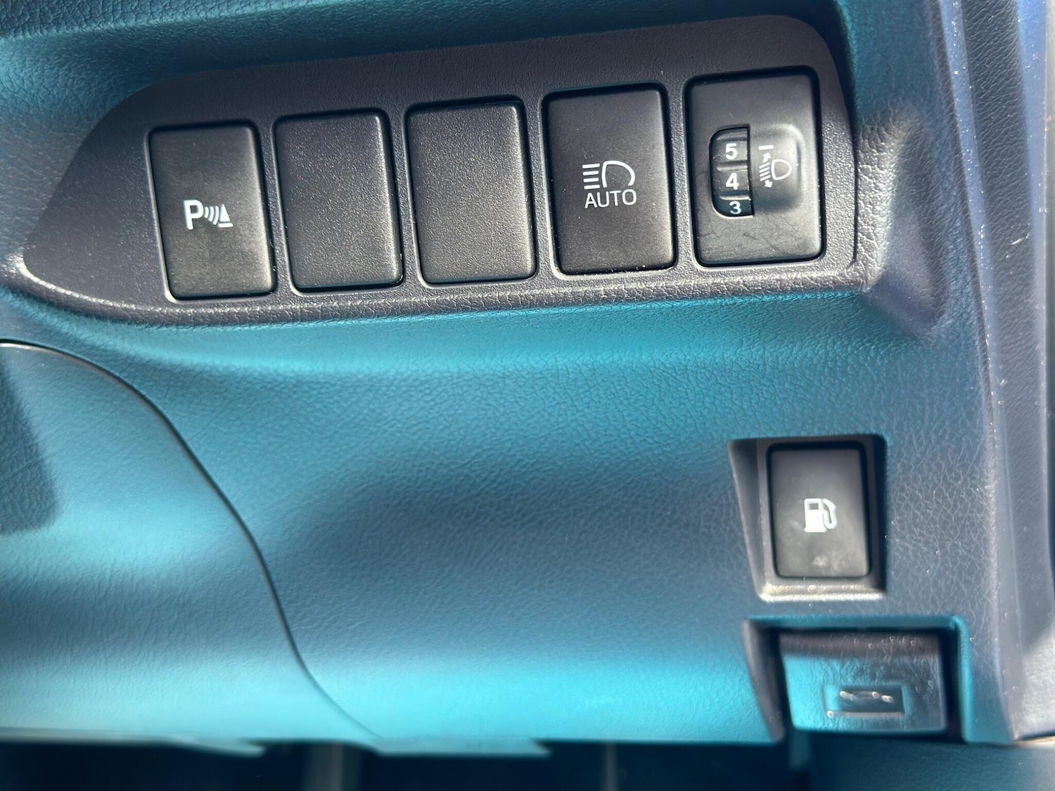 Used Lexus CT for sale - 76993289: Photo 41