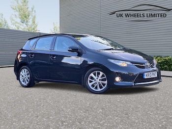 Toyota - Auris