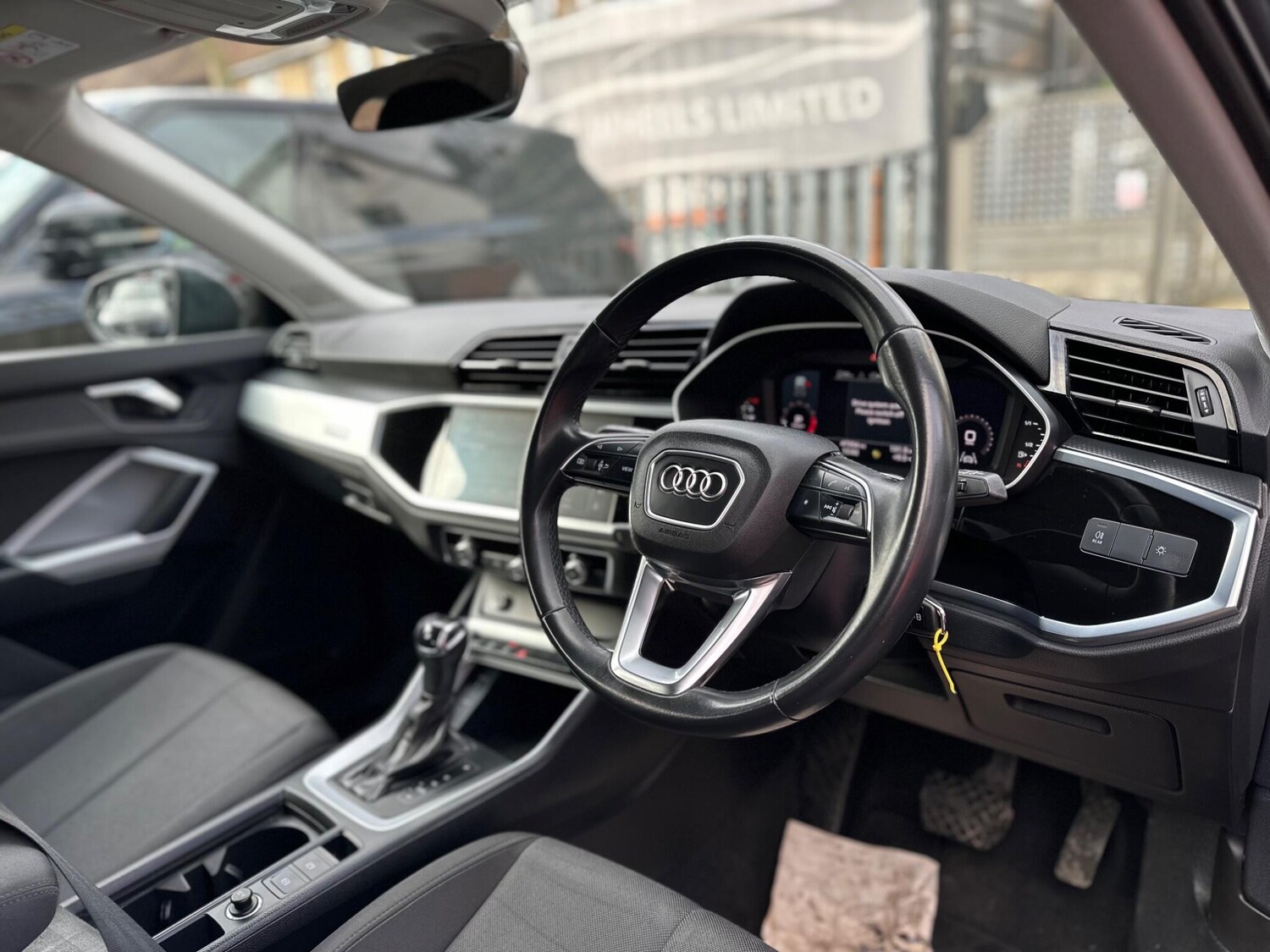 Used Audi Q3 for sale - 77808428: Photo 14