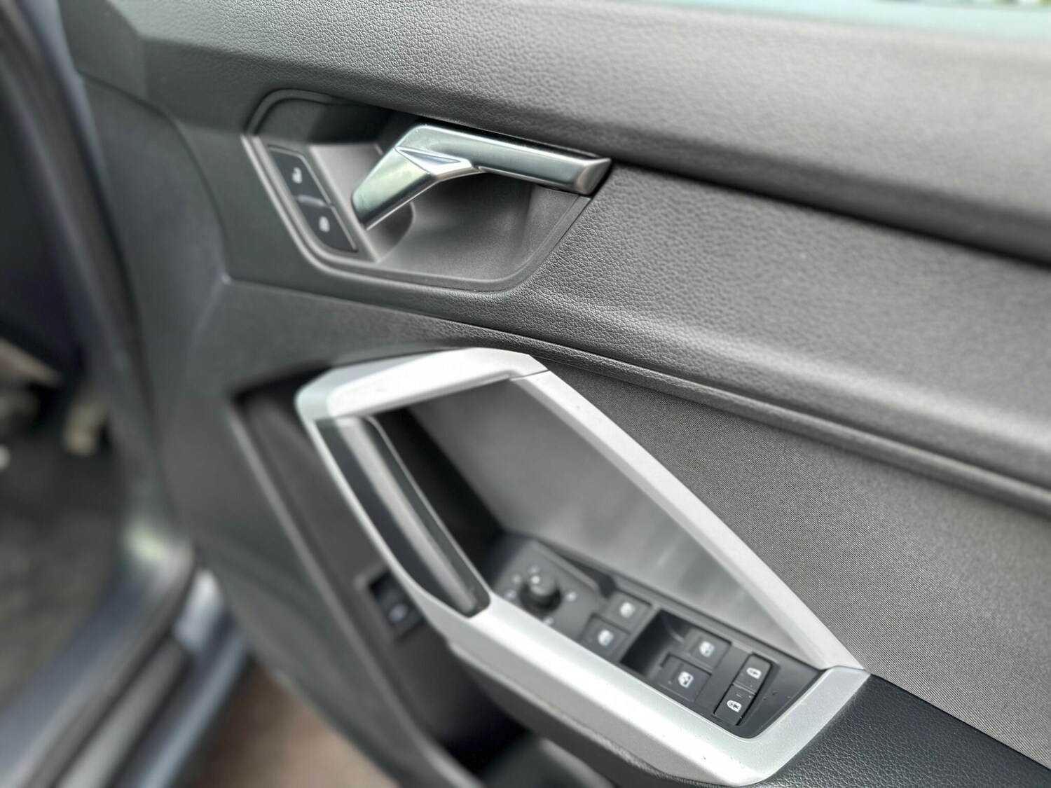 Used Audi Q3 for sale - 77808428: Photo 25