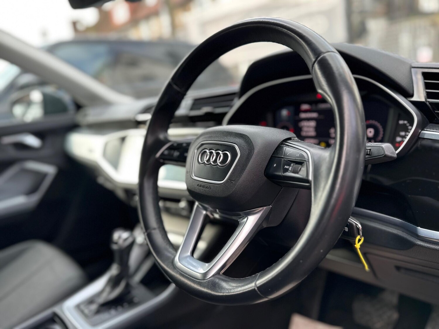 Used Audi Q3 for sale - 77808428: Photo 37