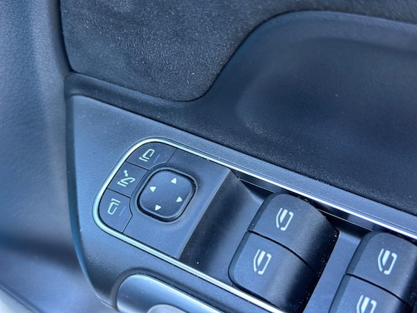 Used Mercedes-Benz GLB 2022 for sale - 76189556: Photo 36