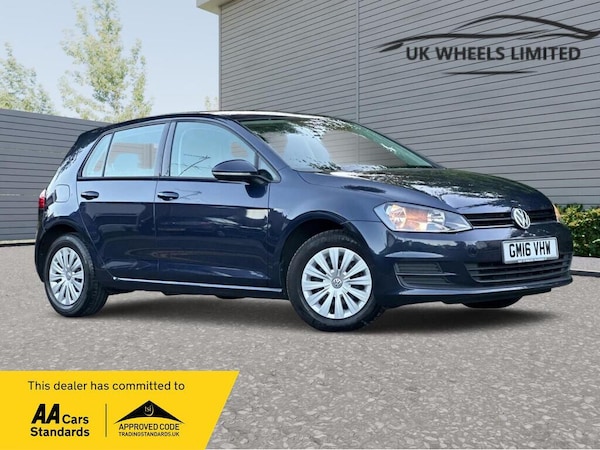Used Volkswagen Golf 2016 for sale - 76151731: Photo 1
