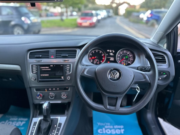 Used Volkswagen Golf 2016 for sale - 76151731: Photo 22