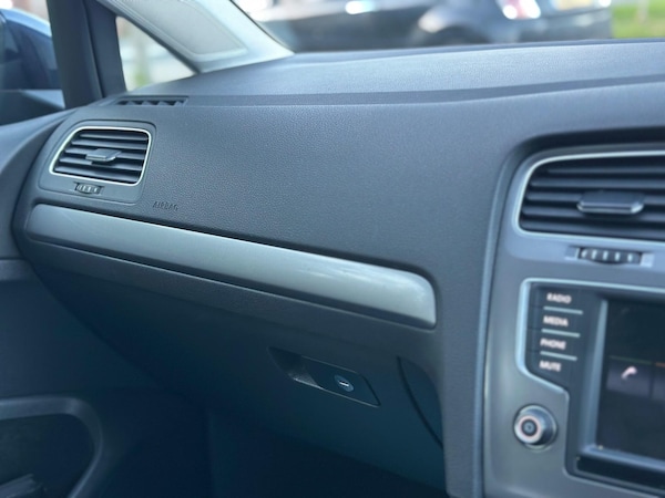 Used Volkswagen Golf 2016 for sale - 76151731: Photo 38