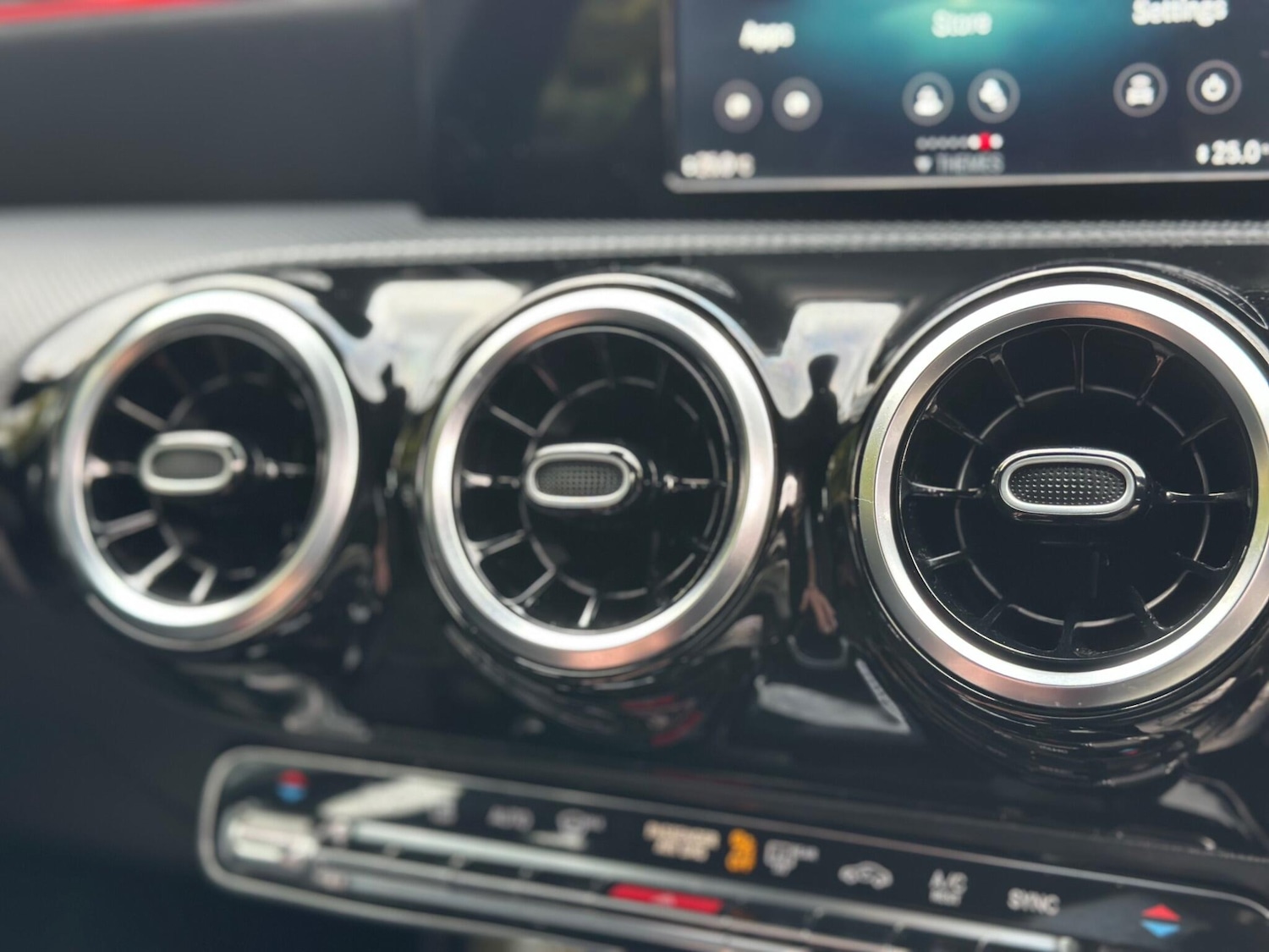 Used Mercedes-Benz A-Class 2018 for sale - 76424110: Photo 39